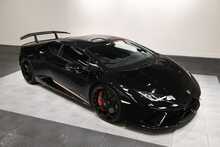 Lamborghini Huracan V10 LP 640-4 Performante