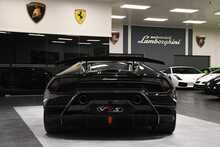 Lamborghini Huracan V10 LP 640-4 Performante