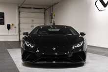 Lamborghini Huracan V10 LP 640-4 Performante