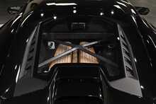 Lamborghini Huracan V10 LP 640-4 Performante