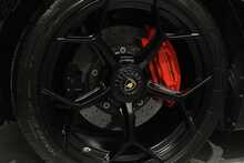 Lamborghini Huracan V10 LP 640-4 Performante