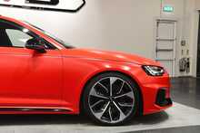 Audi RS4 Avant TFSI V6