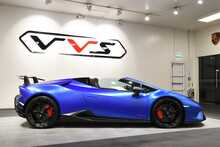 Lamborghini Huracan V10 LP 640-4 Performante