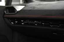 Lamborghini Huracan V10 LP 640-4 Performante