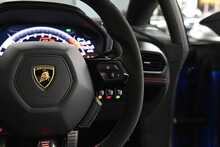 Lamborghini Huracan V10 LP 640-4 Performante