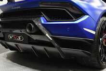 Lamborghini Huracan V10 LP 640-4 Performante