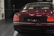 Bentley Flying Spur V8