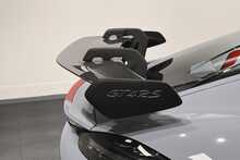 Porsche 718 Cayman GT4 RS