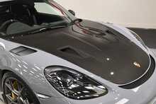 Porsche 718 Cayman GT4 RS