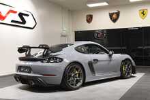 Porsche 718 Cayman GT4 RS