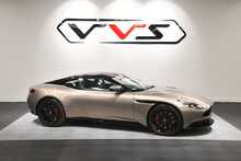 Aston Martin DB11 V12