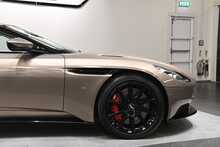 Aston Martin DB11 V12