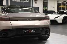 Aston Martin DB11 V12