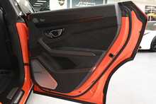 Lamborghini Urus V8 S