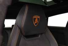 Lamborghini Urus V8 S