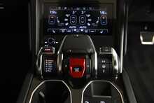 Lamborghini Urus V8 S