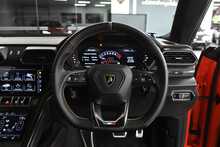 Lamborghini Urus V8 S