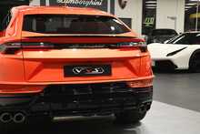 Lamborghini Urus V8 S