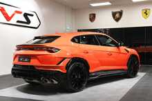 Lamborghini Urus V8 S