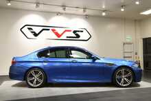 BMW M5 V8