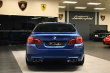 BMW M5 V8