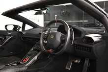 Lamborghini Huracan V10 LP 640-4 Performante