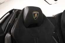 Lamborghini Huracan V10 LP 640-4 Performante