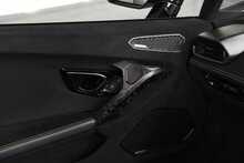 Lamborghini Huracan V10 LP 640-4 Performante