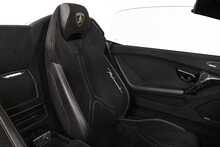 Lamborghini Huracan V10 LP 640-4 Performante