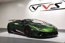 Lamborghini Huracan V10 LP 640-4 Performante