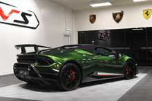 Lamborghini Huracan V10 LP 640-4 Performante