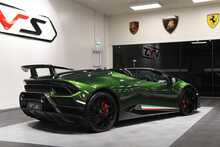 Lamborghini Huracan V10 LP 640-4 Performante