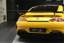 Mercedes-Benz AMG GT V8 BiTurbo R