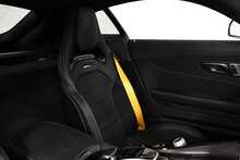 Mercedes-Benz AMG GT V8 BiTurbo R