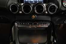 Mercedes-Benz AMG GT V8 BiTurbo R