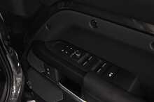 Land Rover Defender 110 P525 V8
