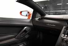 Lamborghini Aventador V12 LP 700-4 