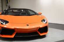 Lamborghini Aventador V12 LP 700-4 