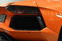 Lamborghini Aventador V12 LP 700-4 