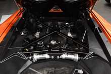 Lamborghini Aventador V12 LP 700-4 