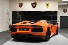 Lamborghini Aventador V12 LP 700-4 