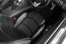 Lamborghini Aventador V12 LP 700-4 