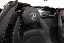 Lamborghini Aventador V12 LP 700-4 