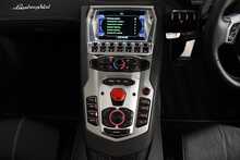 Lamborghini Aventador V12 LP 700-4 