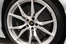 Lamborghini Aventador V12 LP 700-4 