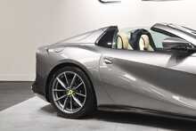 Ferrari 812 GTS V12