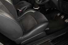 Renault Clio V6 Sport