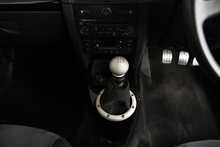 Renault Clio V6 Sport