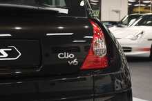 Renault Clio V6 Sport