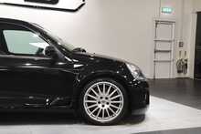 Renault Clio V6 Sport